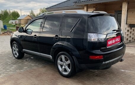 Mitsubishi Outlander III рестайлинг 3, 2008 год, 1 250 000 рублей, 2 фотография