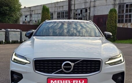 Volvo V60 II, 2020 год, 2 640 000 рублей, 8 фотография