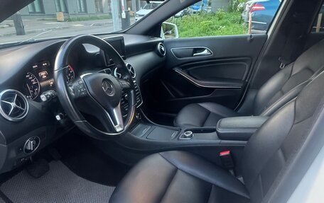 Mercedes-Benz A-Класс, 2015 год, 1 560 000 рублей, 15 фотография