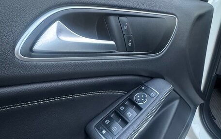 Mercedes-Benz A-Класс, 2015 год, 1 560 000 рублей, 14 фотография