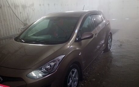 Hyundai i30 II рестайлинг, 2012 год, 1 100 000 рублей, 2 фотография