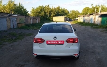 Volkswagen Jetta VI, 2014 год, 930 000 рублей, 6 фотография