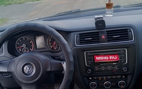 Volkswagen Jetta VI, 2014 год, 930 000 рублей, 9 фотография