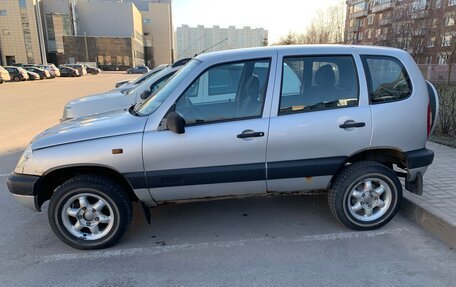 Chevrolet Niva I рестайлинг, 2003 год, 225 000 рублей, 10 фотография