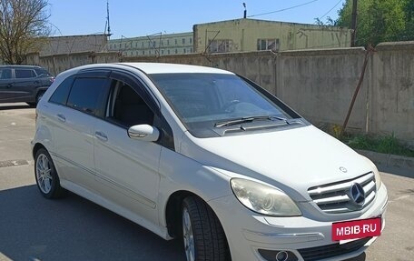 Mercedes-Benz B-Класс, 2006 год, 640 000 рублей, 2 фотография
