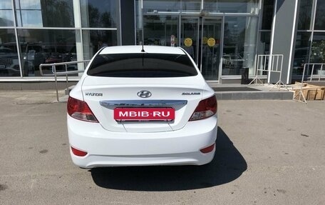 Hyundai Solaris II рестайлинг, 2013 год, 770 000 рублей, 6 фотография
