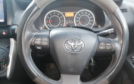 Toyota Wish II, 2010 год, 1 250 000 рублей, 1 фотография