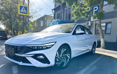 Hyundai Elantra, 2024 год, 2 330 000 рублей, 1 фотография