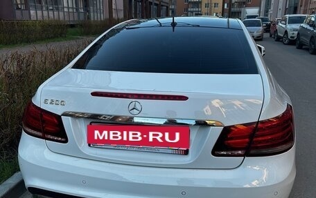 Mercedes-Benz E-Класс, 2013 год, 1 750 000 рублей, 2 фотография