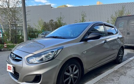 Hyundai Solaris II рестайлинг, 2012 год, 795 000 рублей, 4 фотография