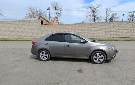 KIA Cerato III, 2010 год, 725 000 рублей, 2 фотография