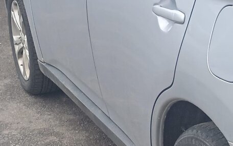 Mitsubishi Outlander III рестайлинг 3, 2013 год, 1 200 000 рублей, 5 фотография