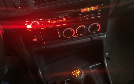 BMW 5 серия, 1995 год, 690 000 рублей, 16 фотография