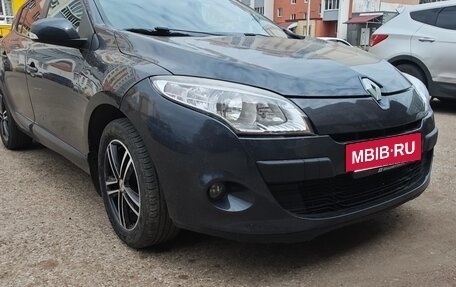 Renault Megane III, 2011 год, 650 000 рублей, 2 фотография