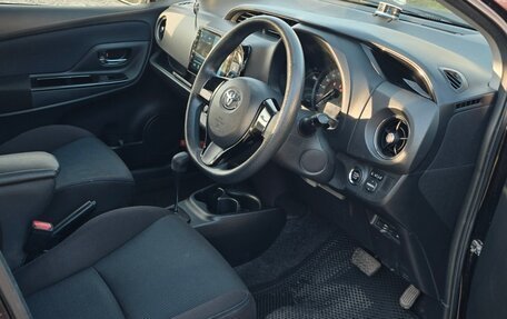 Toyota Vitz, 2015 год, 950 000 рублей, 11 фотография