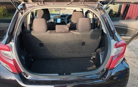 Toyota Vitz, 2015 год, 950 000 рублей, 13 фотография