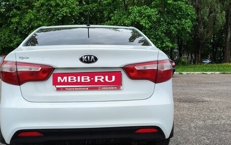 KIA Rio III рестайлинг, 2013 год, 750 000 рублей, 3 фотография