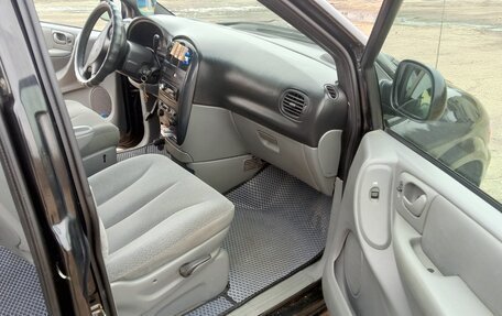 Dodge Caravan IV, 2004 год, 520 000 рублей, 16 фотография