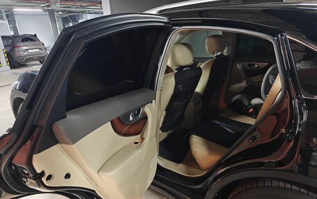 Infiniti FX II, 2011 год, 2 250 000 рублей, 10 фотография