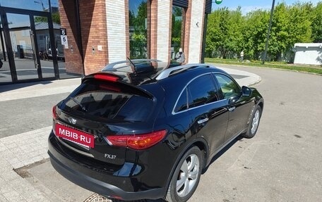 Infiniti FX II, 2011 год, 2 250 000 рублей, 14 фотография