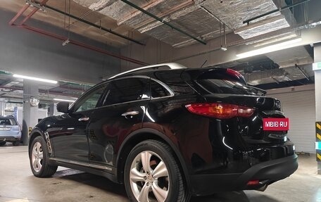 Infiniti FX II, 2011 год, 2 250 000 рублей, 15 фотография