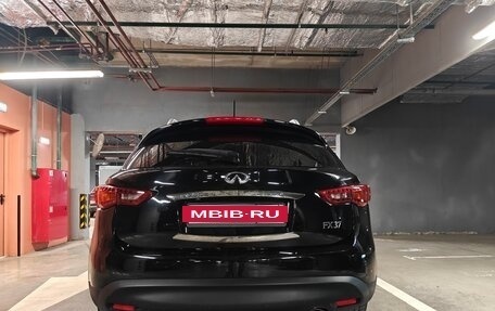 Infiniti FX II, 2011 год, 2 250 000 рублей, 17 фотография