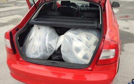 Skoda Octavia, 2011 год, 750 000 рублей, 2 фотография