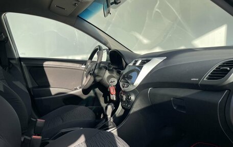 Hyundai Solaris II рестайлинг, 2016 год, 1 130 000 рублей, 11 фотография