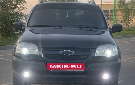 Chevrolet Niva I рестайлинг, 2012 год, 585 500 рублей, 4 фотография