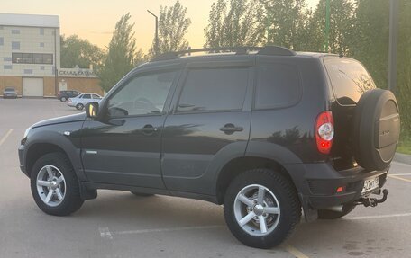 Chevrolet Niva I рестайлинг, 2012 год, 585 500 рублей, 18 фотография