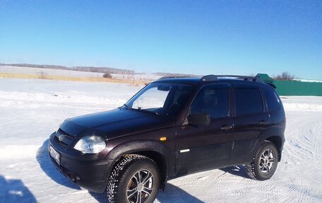 Chevrolet Niva I рестайлинг, 2011 год, 600 000 рублей, 12 фотография