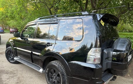 Mitsubishi Pajero IV, 2011 год, 2 390 000 рублей, 5 фотография