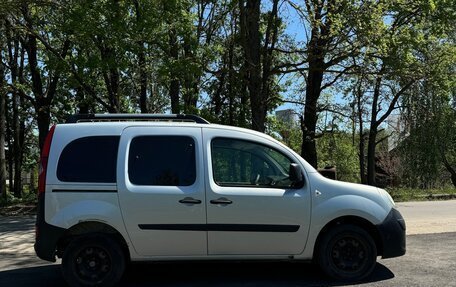 Renault Kangoo II рестайлинг, 2008 год, 550 000 рублей, 6 фотография