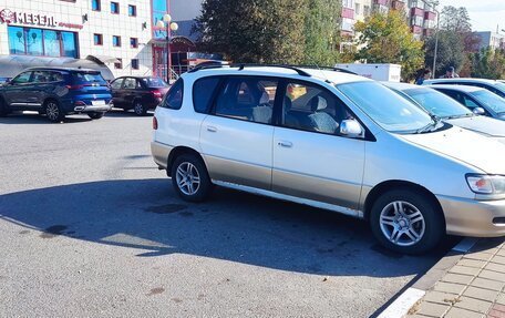 Toyota Ipsum II, 1997 год, 319 000 рублей, 4 фотография