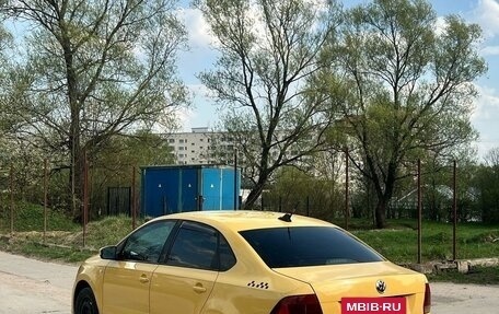 Volkswagen Polo VI (EU Market), 2018 год, 550 000 рублей, 4 фотография