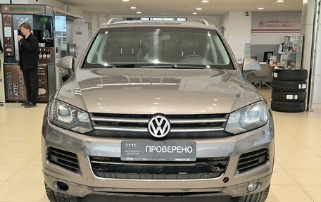 Volkswagen Touareg III, 2010 год, 1 390 000 рублей, 6 фотография