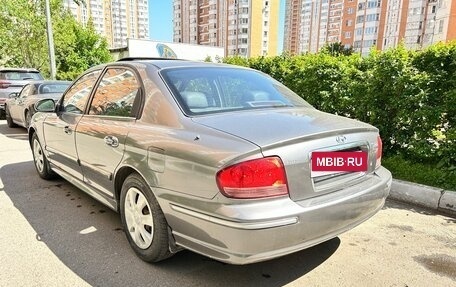 Hyundai Sonata IV рестайлинг, 2001 год, 380 000 рублей, 4 фотография