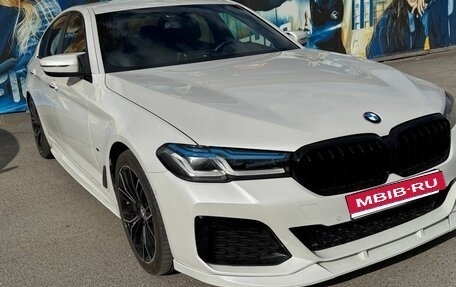 BMW 5 серия, 2018 год, 2 650 000 рублей, 10 фотография