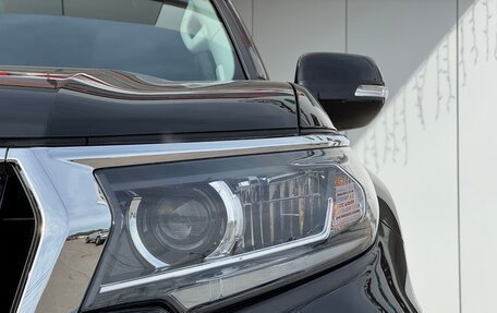 Toyota Land Cruiser Prado 150 рестайлинг 2, 2023 год, 6 140 000 рублей, 4 фотография