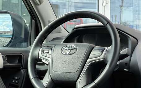 Toyota Land Cruiser Prado 150 рестайлинг 2, 2023 год, 6 140 000 рублей, 11 фотография