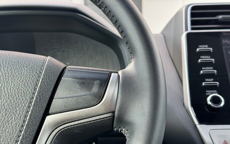 Toyota Land Cruiser Prado 150 рестайлинг 2, 2023 год, 6 140 000 рублей, 14 фотография