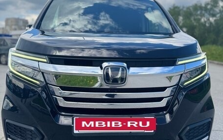 Honda Stepwgn IV, 2018 год, 2 500 000 рублей, 8 фотография
