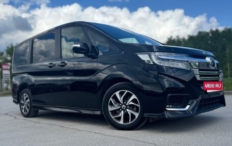 Honda Stepwgn IV, 2018 год, 2 500 000 рублей, 11 фотография