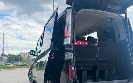 Honda Stepwgn IV, 2018 год, 2 500 000 рублей, 17 фотография