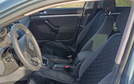 Volkswagen Jetta VI, 2006 год, 580 000 рублей, 5 фотография
