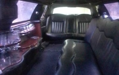 Lincoln Town Car III рестайлинг, 2003 год, 600 000 рублей, 1 фотография
