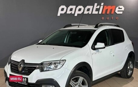 Renault Sandero II рестайлинг, 2019 год, 1 049 000 рублей, 1 фотография