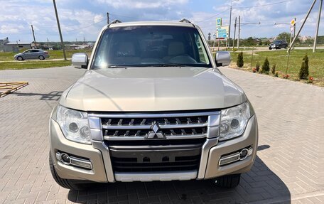 Mitsubishi Pajero IV, 2017 год, 2 999 000 рублей, 1 фотография