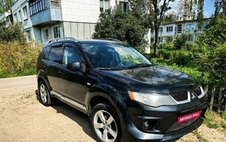 Mitsubishi Outlander III рестайлинг 3, 2007 год, 650 000 рублей, 1 фотография