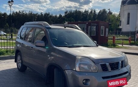 Nissan X-Trail, 2007 год, 920 000 рублей, 2 фотография